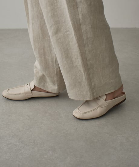 shoes-02150　クッション仕様　ローファーサンダル　エクリュ　ブラック