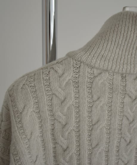 knit-02367　ダブルジップ ケーブル ニット　エクリュ　グレージュ　ダークグレー