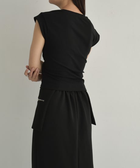nh-tops-02500　ツイストデザインTシャツ　ホワイト　グレー　ブラック