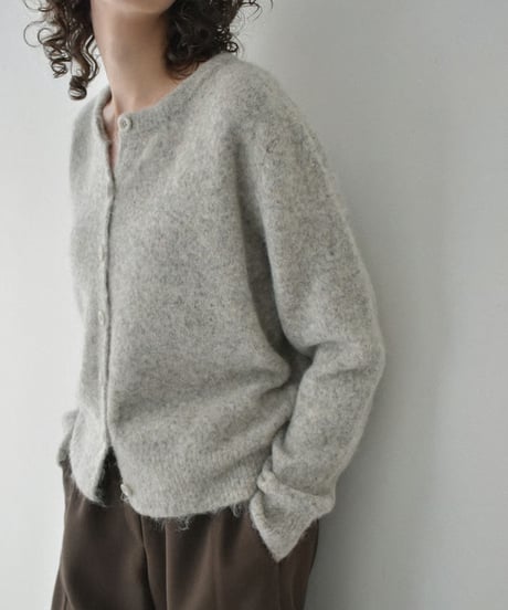 knit-02352　クルーネックニットカーディガン　ライトグレー　チャコール