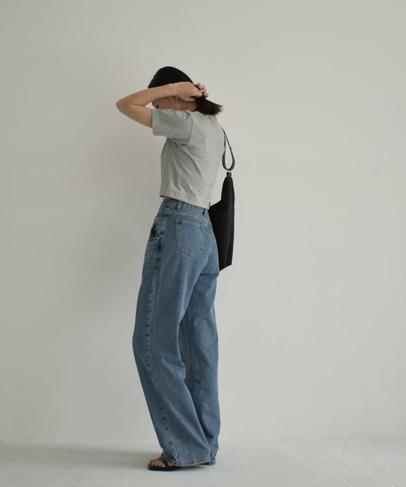 bottoms-02232 ウエストデザイン ストレートデニム ウォッシュブルー bottoms-02232 ウエストデザイン ストレートデニム ウォッシュブルー