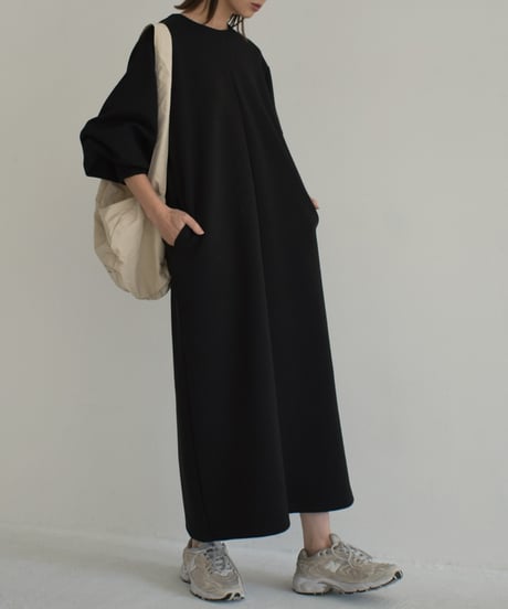 onepiece-12012　タックスリーブ ダンボールニット ワンピース　チャコール　ブラック