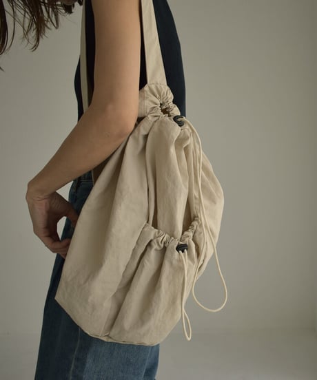 mb-bag2-02627　撥水 ナイロン ボンサックバッグ　グレージュ　モカ　ブラック