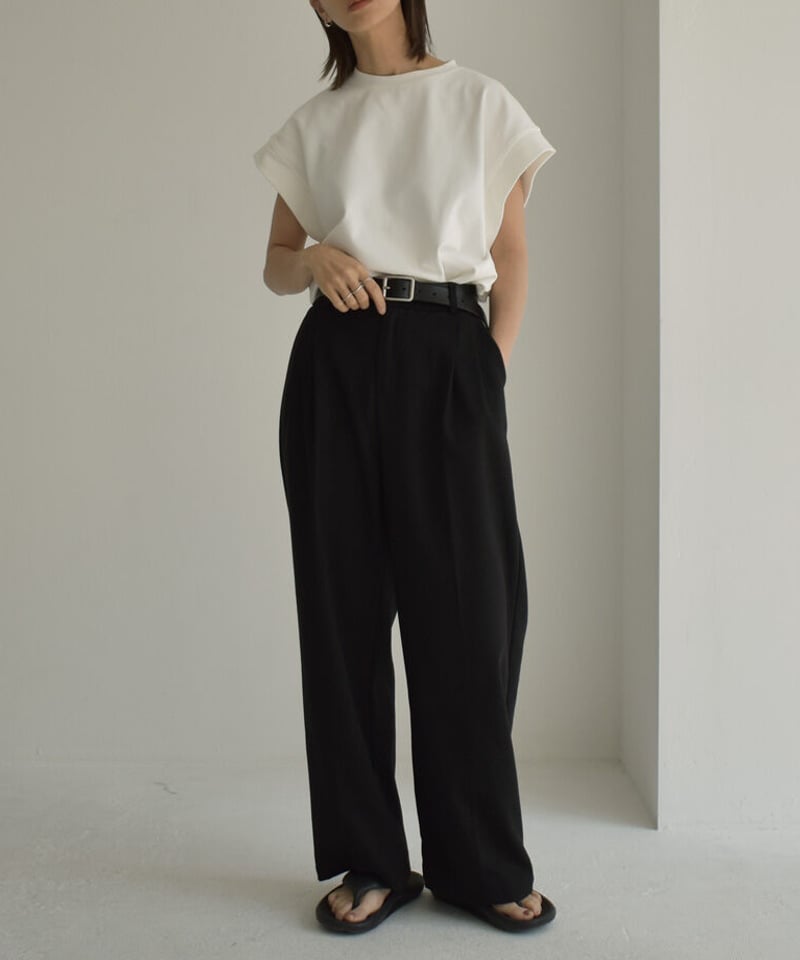 tops-02318 ヤッコスリーブトップス ホワイト ブラック | L a v i s h