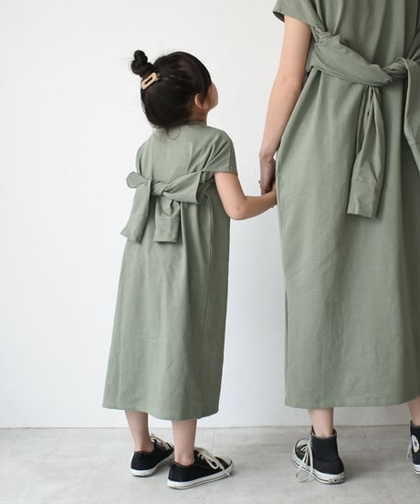 nh-kidsonepiece-04001　日本製　キッズ　スリットスリーブ　Ｔシャツワンピース　チャコール　ピスタチオ　110cm　120cm　130cm