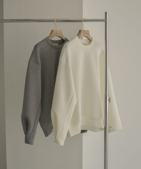 tops-02378　ダンボールニット オーバープルオーバー　オフホワイト　グレー
