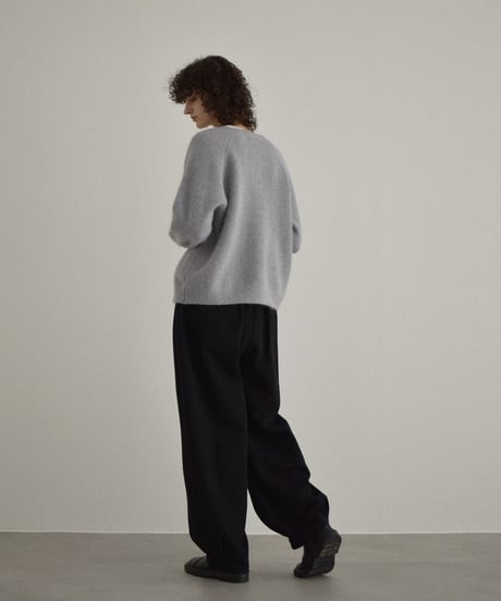 knit-02370　アルパカ混 クルーネック ニット カーディガン　ピンク　グレー