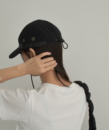 nh-cap-02054　コード付 キャップ　ブラック