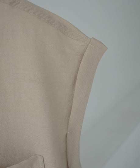 tops-02544　フレンチスリーブ シアーシャツ　エクリュ　ベージュ　グリーンティー