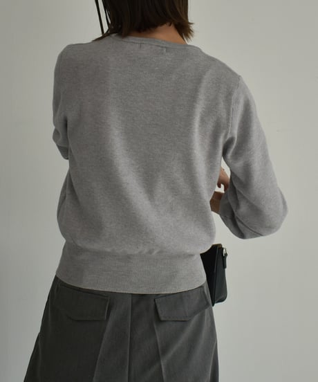 knit-02253　メタルボタン コンパクト カーディガン　エクリュ　グレー　ブラック
