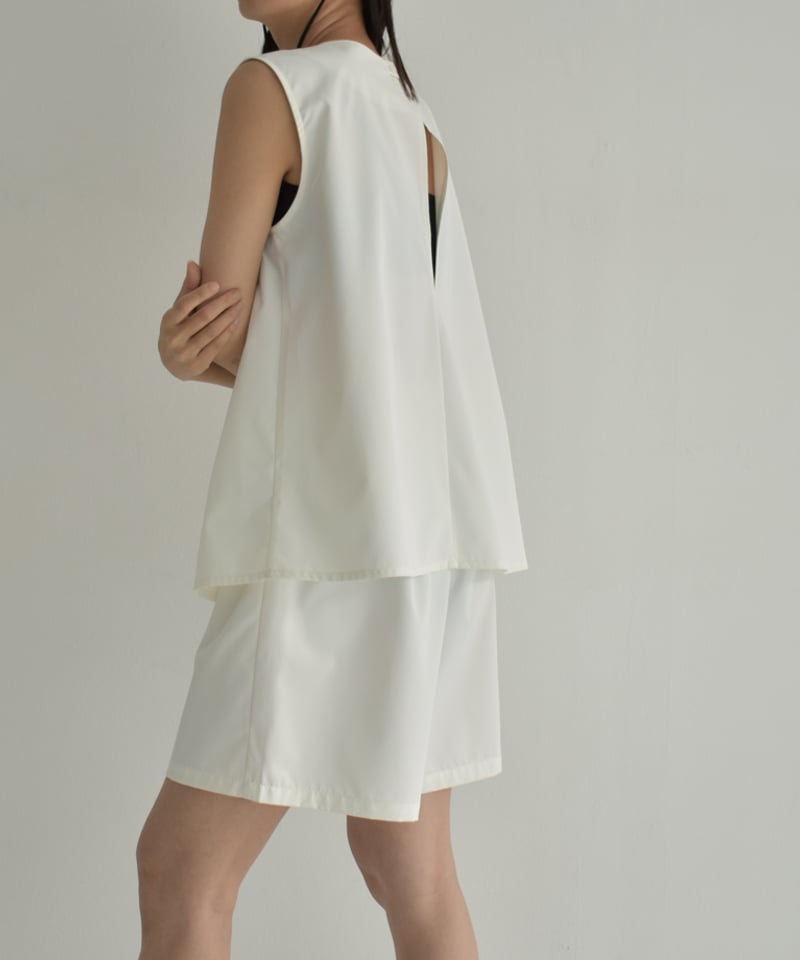 ☆タグ付き新品☆エトレトウキョウ フレアタンクラッシュガード　ノースリーブ ☆タグ付き新品☆エトレトウキョウ フレアタンクラッシュガード