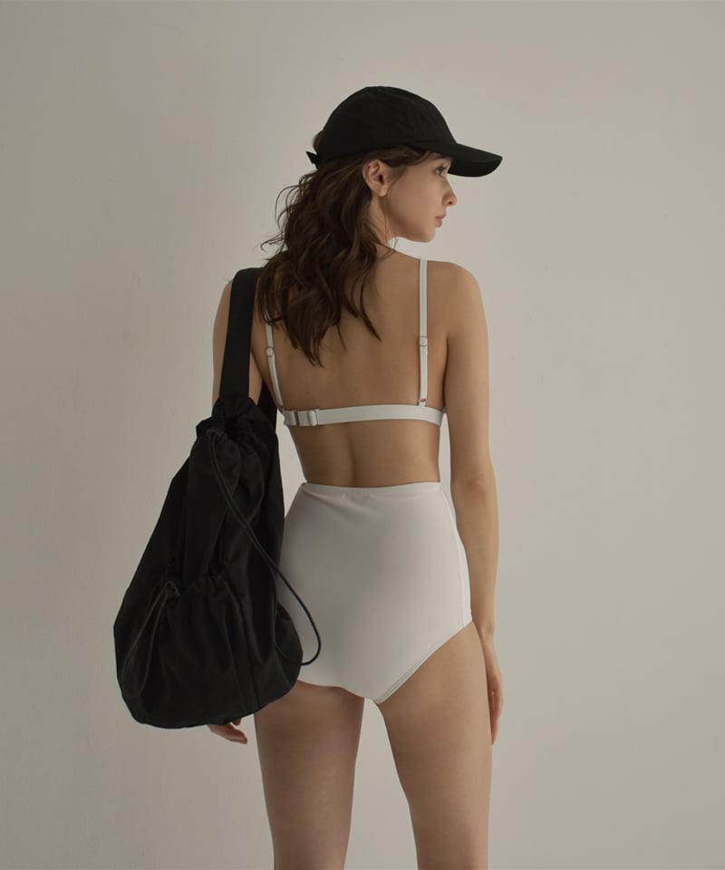 Aubade ブラック 上下セット　 プッシュアップビキニ B75 nh-swim-02459 ビキニ スイムトップス ホワイト ブラック | L