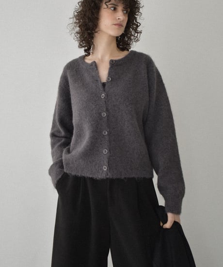 knit-02352　クルーネックニットカーディガン　ライトグレー　チャコール