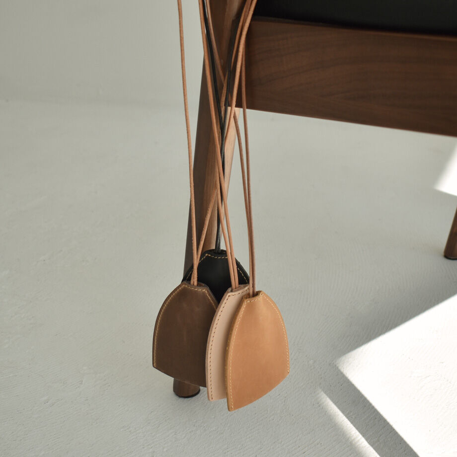 mb-necklace2-02068 牛革 レザーキークロシェットネックレス ブラック