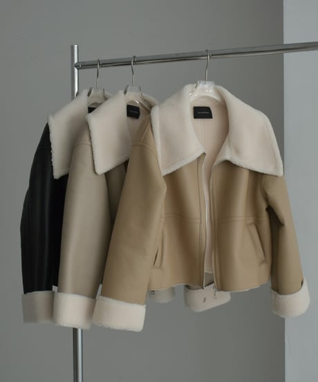 outer-02075　ビックカラー フェイクムートン ジャケット　グレージュ　ベージュ　ブラック