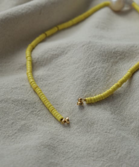 mb-necklace2-02055　淡水パールトップ ビーズネックレス　イエロー