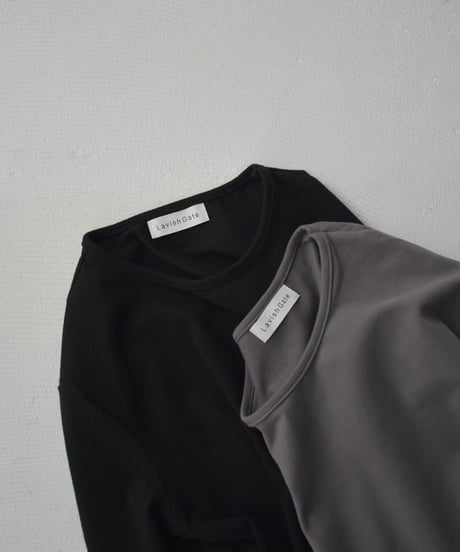 nh-tops-02446　クルーネック コンパクト ロングTシャツ　チャコール　ブラック