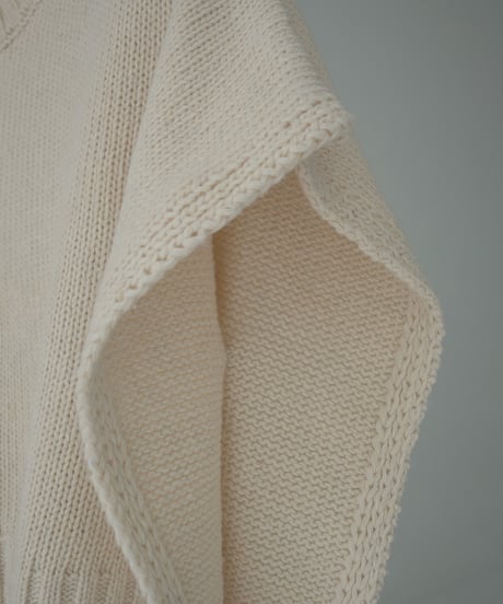 knit-02335　フレンチスリーブ クロップドニット　ライトベージュ　ブラック