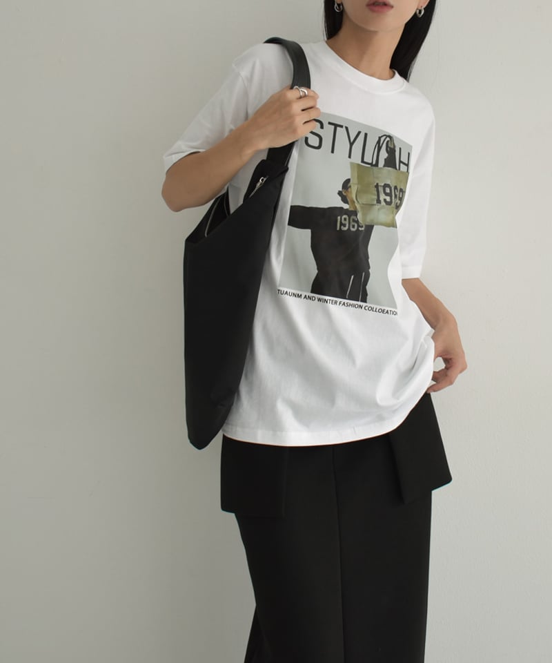 Open Yy ホームシック グラフィックTシャツ ホワイト Open yy ホームシック グラフィックTシャツ ホワイト