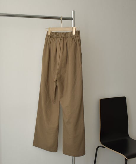 bottoms-12002　リネン タックセミワイドパンツ　モカ　《セットアップ可能》
