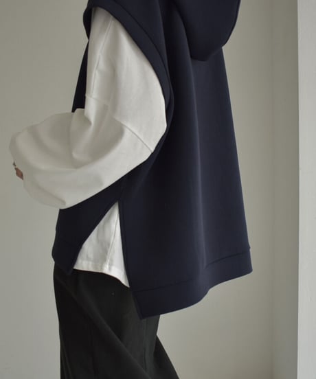 tops-02443　ダンボールニット フーディーベスト　グレージュ　ネイビー