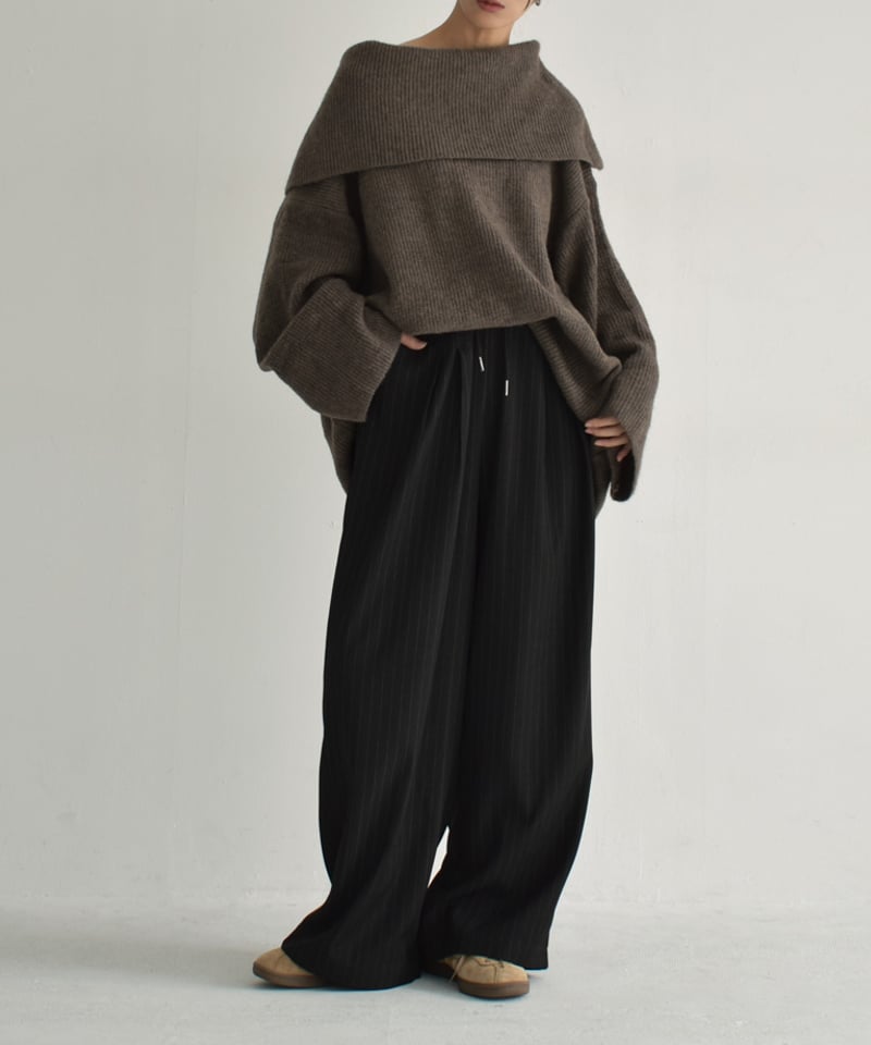 knit-02299 オフショルダー オーバー ニット モカ ブラック | L a v i s