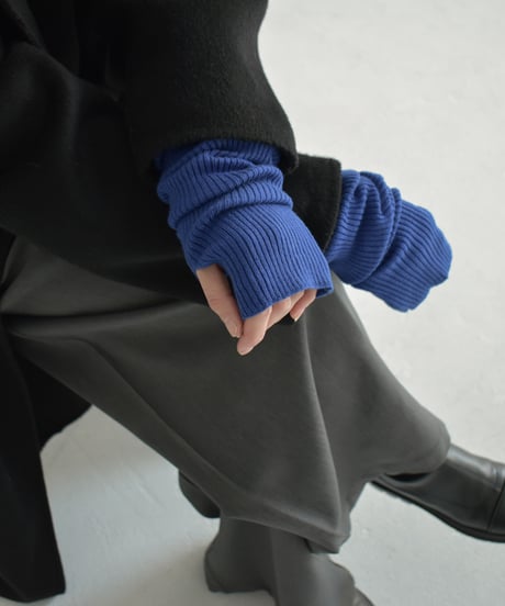mb-gloves-02012　ロングタイプ リブアームウォーマー　エクリュ　グレー　ブルー　ブラック