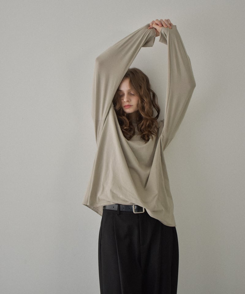nh-tops-02565 オーバーサイズ ロングスリーブTシャツ ホワイト
