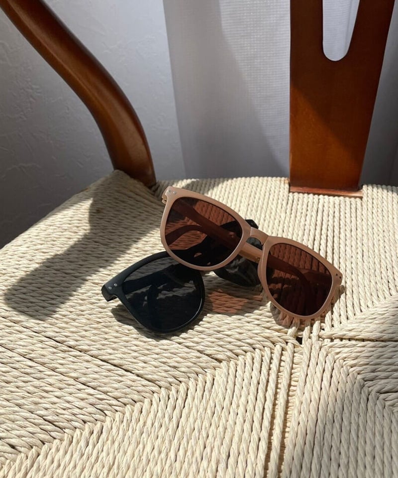 sunglasses-02042 UV400 折りたたみサングラス ベージュ ブラック | L