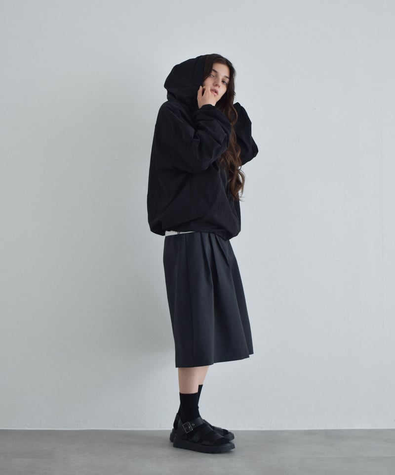 ブラックMのみ6月上旬～6月中旬入荷分予約販売 bottoms-02321 タック