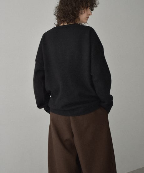 knit-02346　Vネック オーバーニット　エクリュ　グレー　ブラック