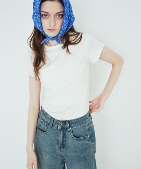 nh-tops-02623　コンパクト フィット Tシャツ　ホワイト　ブラウン