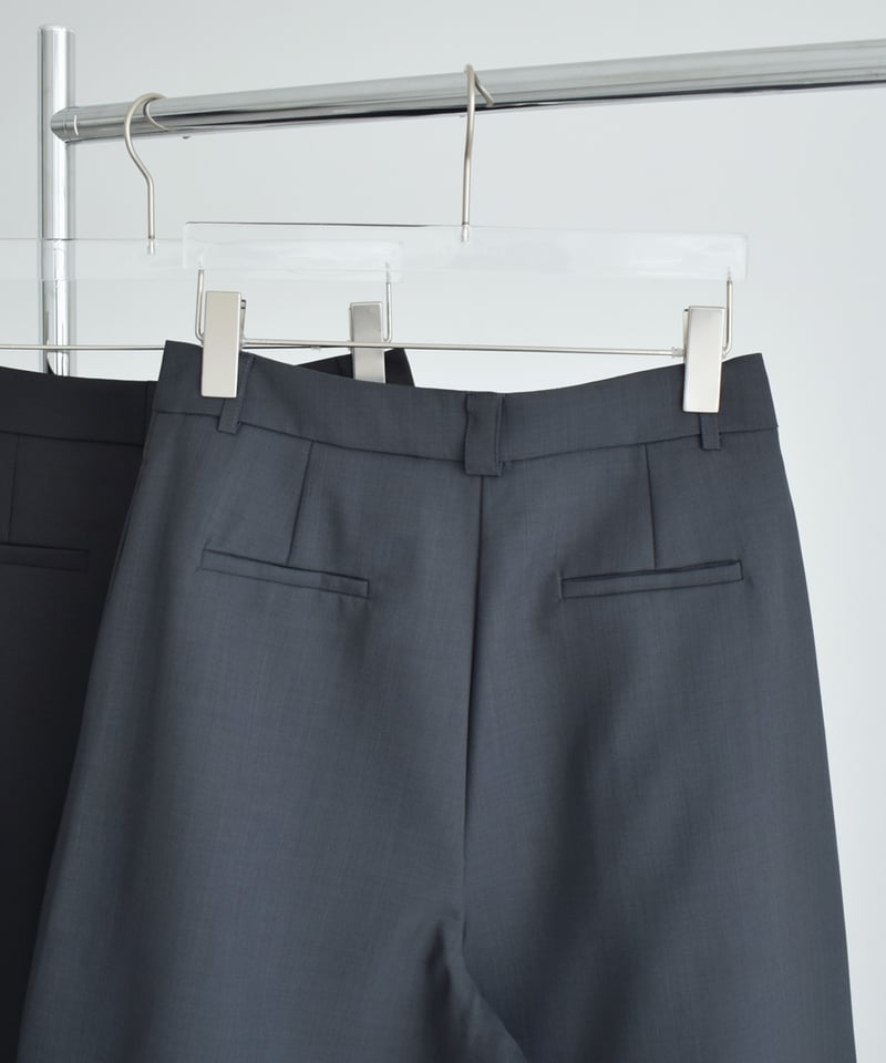 BLAMINK タックショートハーフパンツ 36 ブラック'22Pre BLAMINK