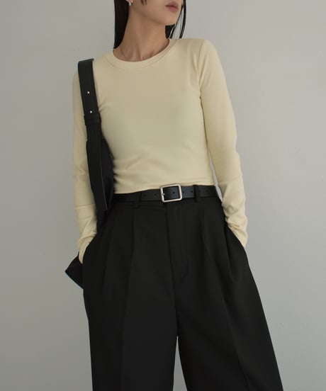 nh-tops-02463　バックオープン フィット トップス　ホワイト　アイボリー　チャコール　ブラック