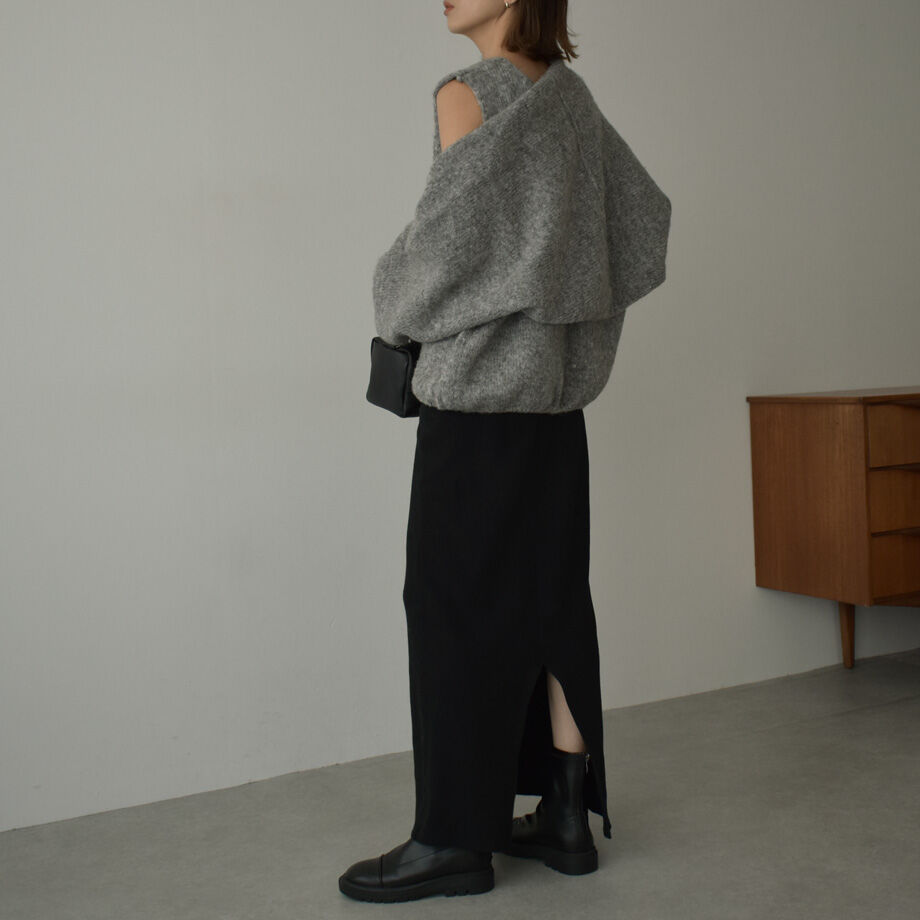 【美品】OHGA オーガ　ラクーンカーディガン　ベージュ OHGA オーガ ラクーンカーディガン ベージュ 専用）ohga ラクーン