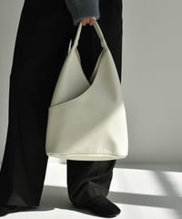 bag2-02640　ワンハンドルバッグ　オフホワイト　ブラック