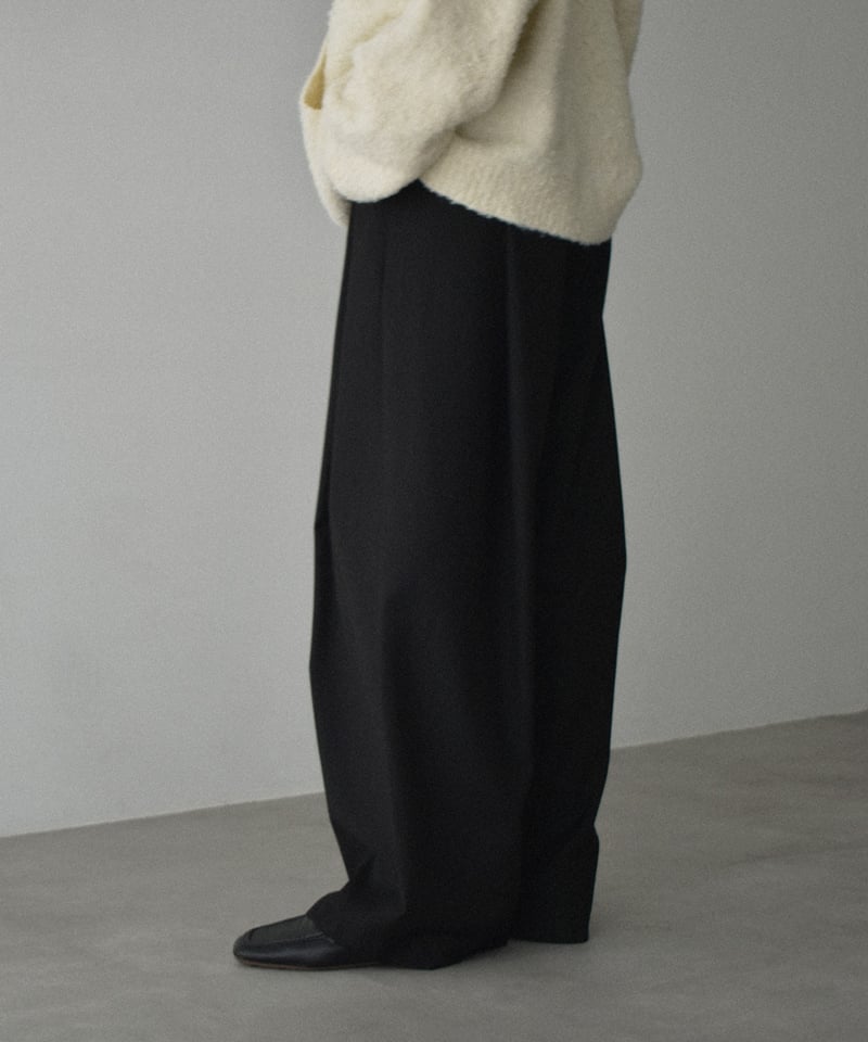 rehellinen tuck culotte ベージュ rehellinen linen tuck culotte / beige