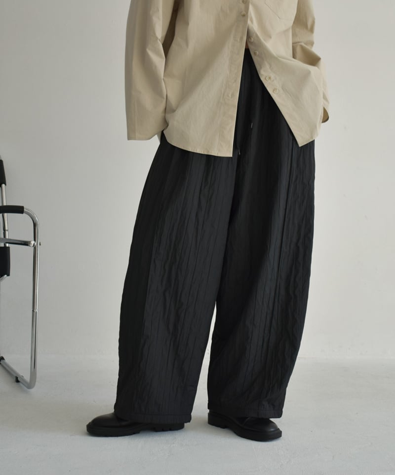 bottoms-02262 裏ボア ストライプ コクーン パンツ エクリュ ブラック