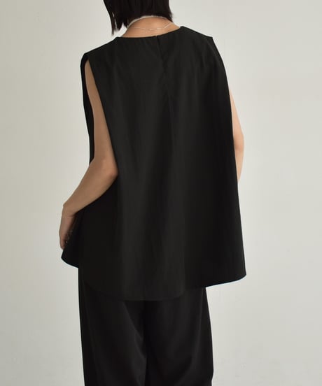 tops-12013　ショルダータック ノースリーブ トップス 《セットアップ可能》　モカベージュ　ブラック