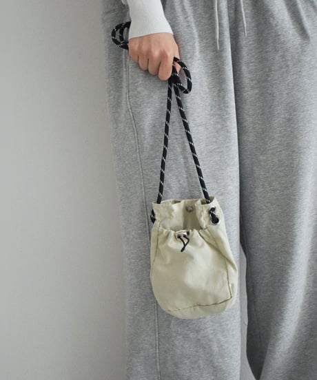 mb-bag2-02673　撥水 パラコード ミニ ポシェット　エクリュ　ベージュ　ブルー　ブラック