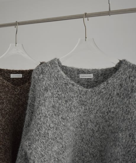 knit-02361　ボリュームスリーブ MIXカラー Vネック ニット　ブラウン　グレー