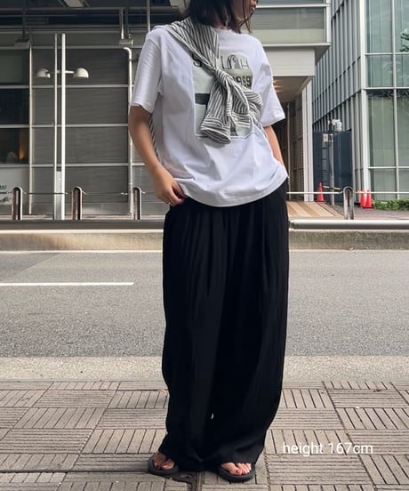 nh-tops-02505　オーバーサイズ フォトTシャツ　ホワイト　クリーム　ブラック