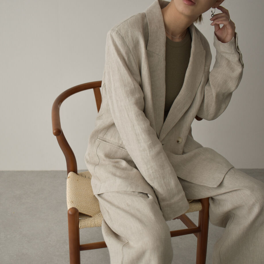 美品 EZUMi エズミ リネンジャケット ダブルブレスト カーキベージュ S 美品 EZUMi エズミ リネンジャケット ダブルブレスト カーキ