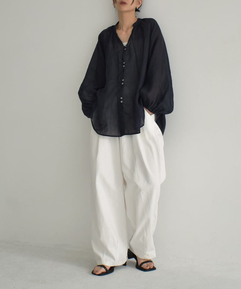 tops-02448 リネン キーネック シアーブラウス ライトベージュ