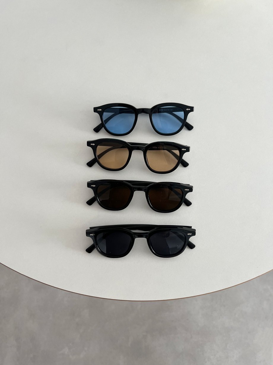 sunglasses-02043 UV400 ブラックフレーム サングラス ライトブラウン