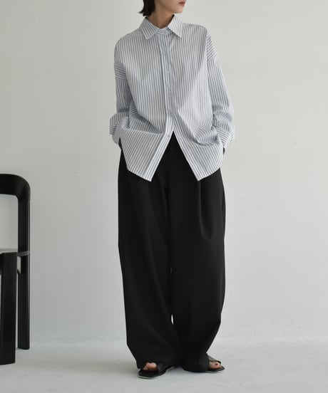 tops-02521　オーバーサイズ ストライプ シャツ　ホワイト　ネイビー