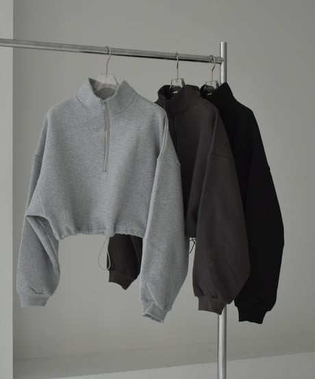 tops-02450　裏起毛クロップドハーフジップスウェット　グレー　チャコール　ブラック