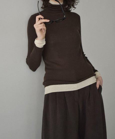 nh-knit-02366　バイカラー タートル ニット　ベージュ　ブラウン　チャコール