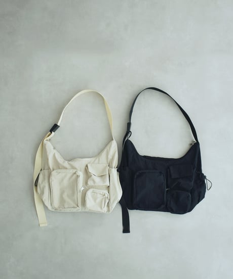 nh-bag2-02675　撥水 ユーティリティ ナイロン ショルダーバッグ　エクリュ　ブラック