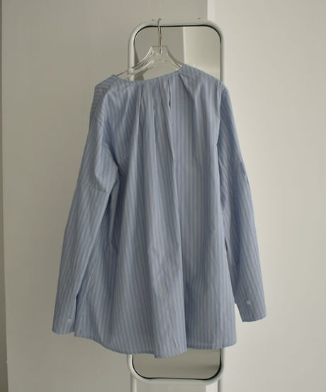 tops-02392　ワイドスリットスリーブ ストライプシャツ　ブルー